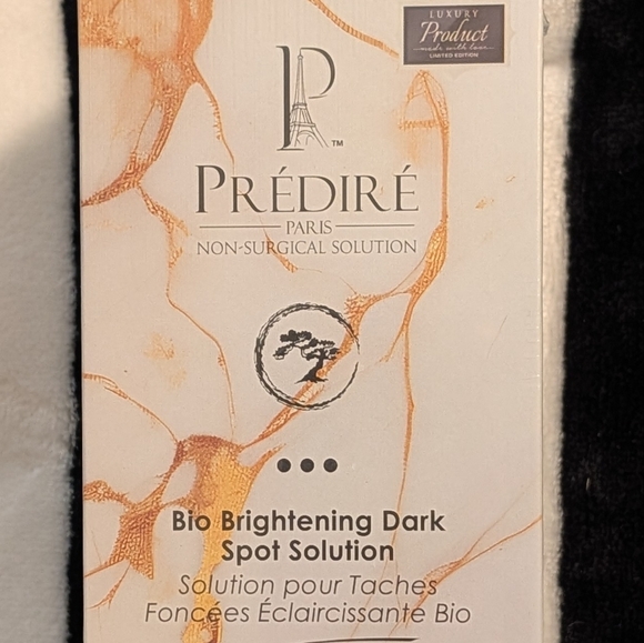 Bio Brightening Dark Spot Solution (Enriched with Vitamin E & A) Predire Paris - Picture 2 of 5